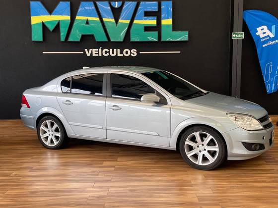 CHEVROLET VECTRA 2.0 MPFI GT HATCH 8V FLEX 4P AUTOMÁTICO CHEVROLET VECTRA 2.0 MPFI GT HATCH 8V FLEX 4P AUTOMÁTICO